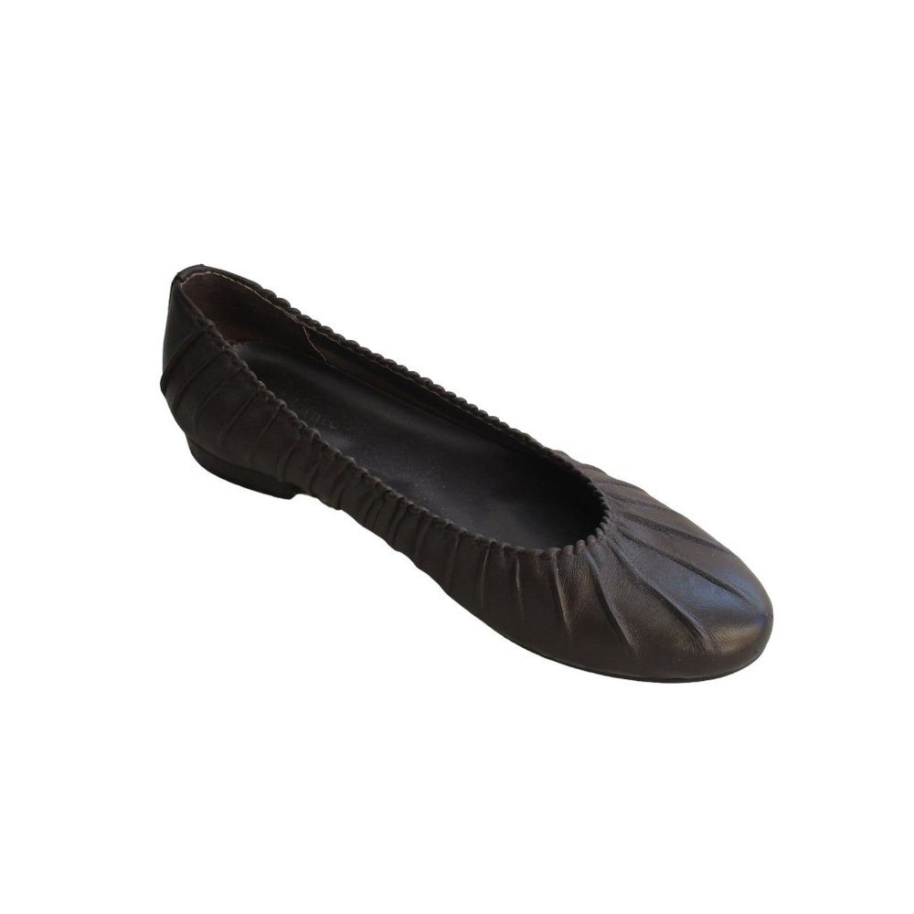 *David Tate Brown Leather Flats Pleated Slip-ons Signature Padded Insoles